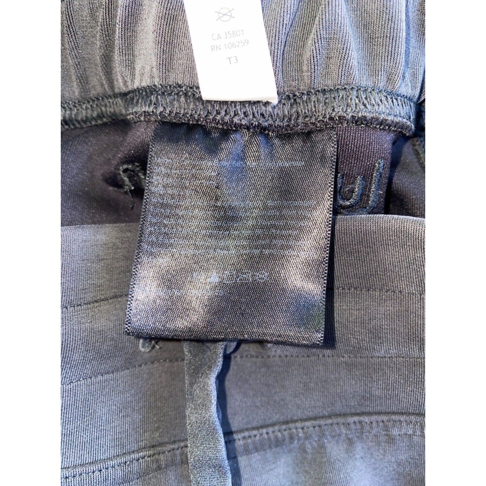 lululemon soft ambitions grey shorts size 6 - Picture 9 of 10